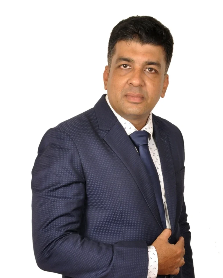 potrait of Shahriar Ibne Azim